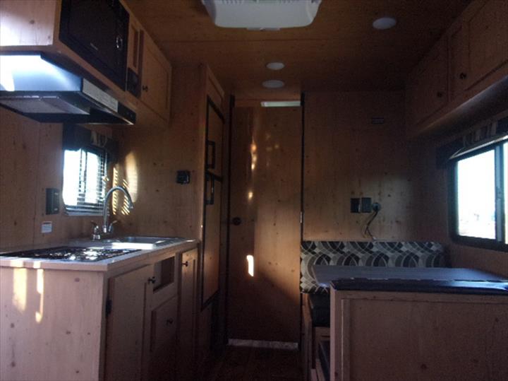 J & J RV Sales & Service Chippewa Falls, WI